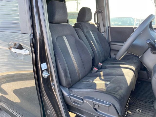 HONDA N BOX CUSTOM 2019 Image 31