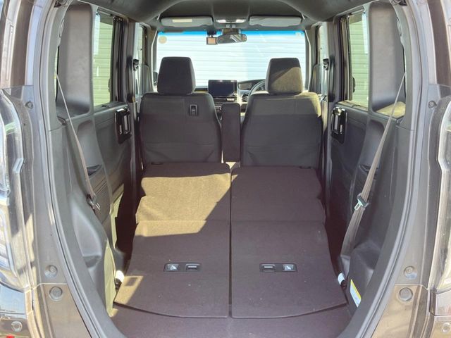 HONDA N BOX CUSTOM 2019 Image 31