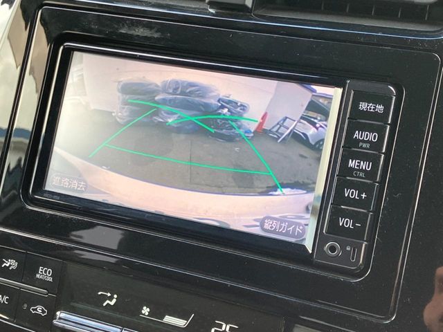 TOYOTA PRIUS 2017 Image 31