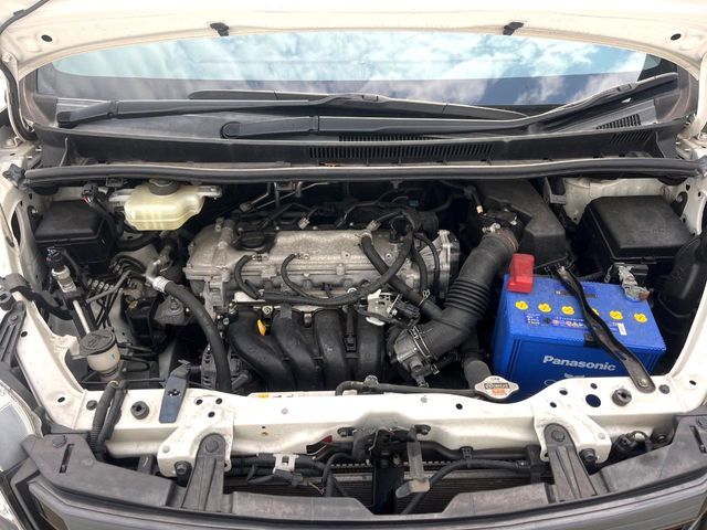 TOYOTA NOAH 2017 Image 31