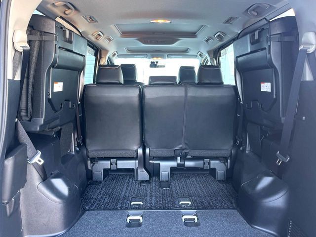 TOYOTA NOAH 2014 Image 31