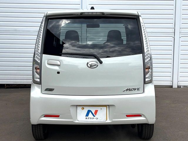 DAIHATSU MOVE CUSTOM 2013 Image 31