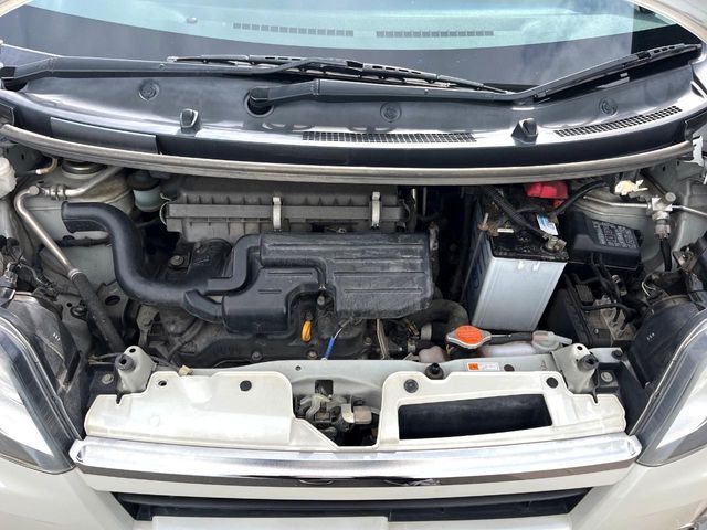 DAIHATSU MOVE CUSTOM 2013 Image 31