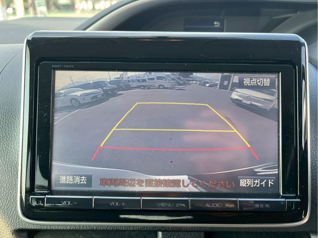 TOYOTA VOXY 2015 Image 31