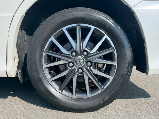 TOYOTA VOXY 2015 Image 31