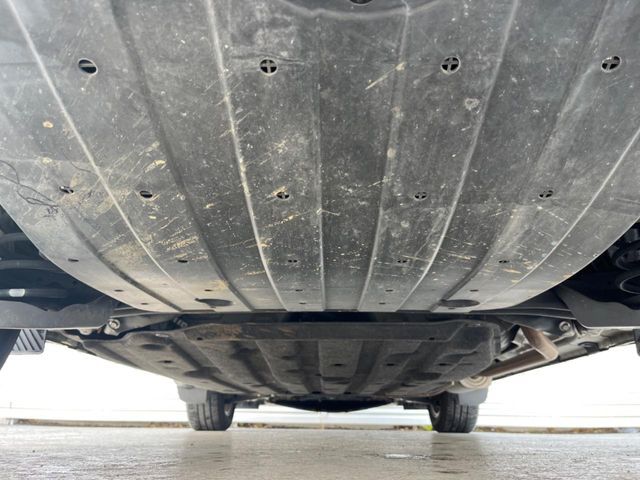 HONDA VEZEL HYBRID 2015 Image 31