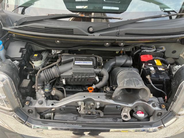 HONDA N BOX CUSTOM 2015 Image 31