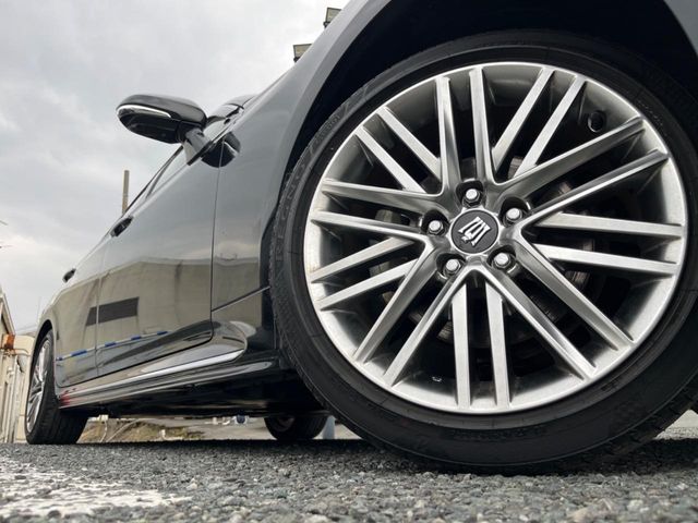 TOYOTA CROWN SEDAN HYBRID 2021 Image 31