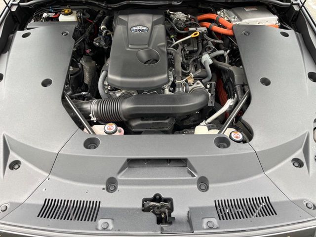 TOYOTA CROWN SEDAN HYBRID 2021 Image 31