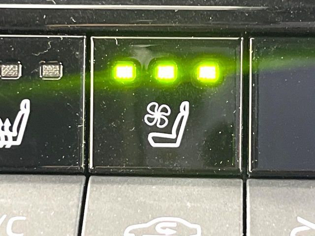 TOYOTA PRIUS 2023 Image 31