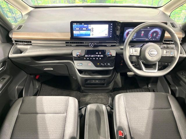 NISSAN SERENA  WG 2025 Image 31