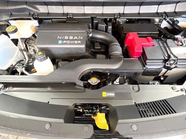 NISSAN SERENA  WG 2025 Image 31