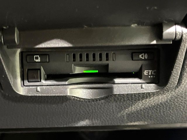 TOYOTA YARIS CROSS HYBRID 2023 Image 31