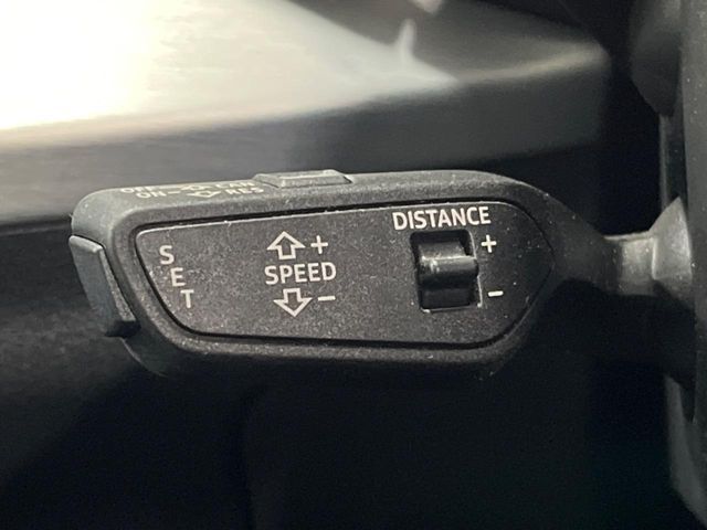 AUDI Q2 2017 Image 31