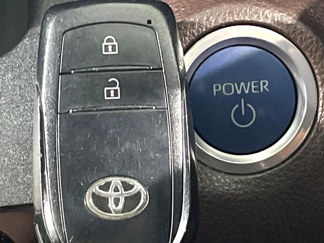 TOYOTA YARIS CROSS HYBRID 2021 Image 31