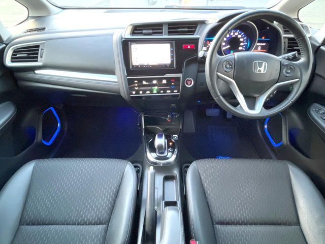 HONDA FIT HYBRID 2015 Image 31