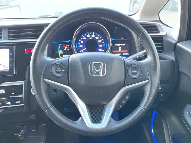 HONDA FIT HYBRID 2015 Image 31