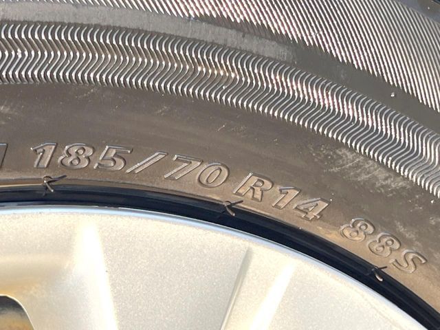 NISSAN NOTE 2015 Image 31