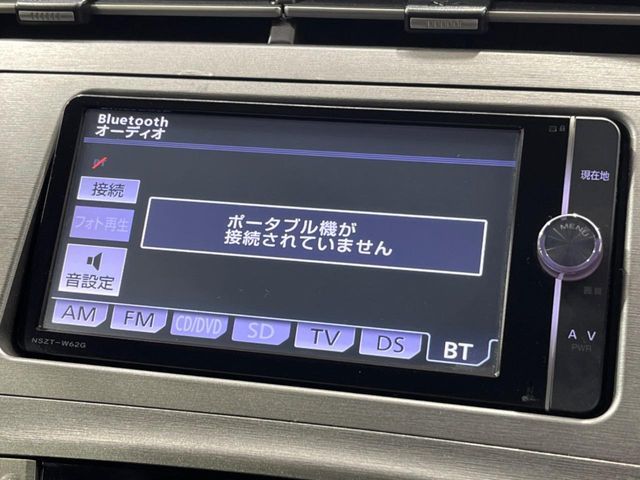 TOYOTA PRIUS 2012 Image 31