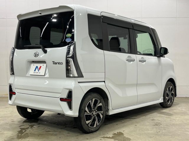 DAIHATSU TANTO CUSTOM 2019 Image 31