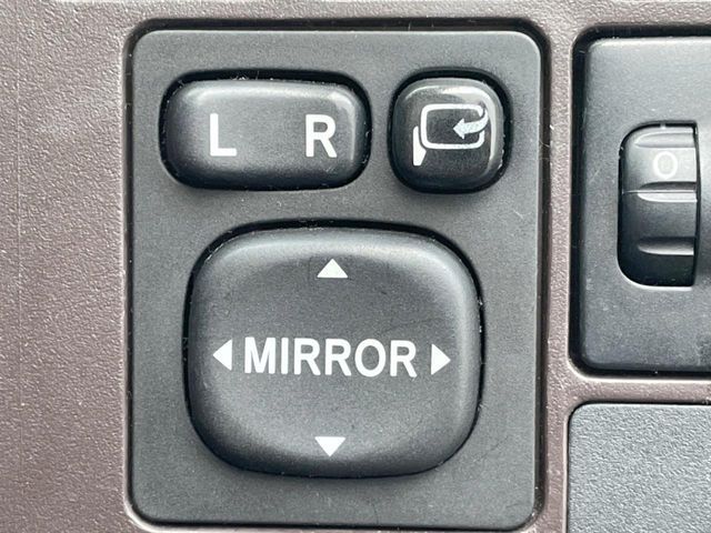 TOYOTA PASSO 2012 Image 31