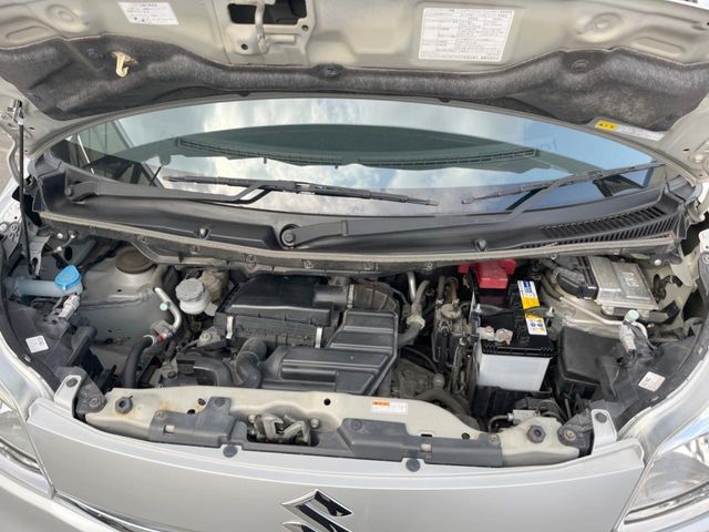 SUZUKI SPACIA 2017 Image 31