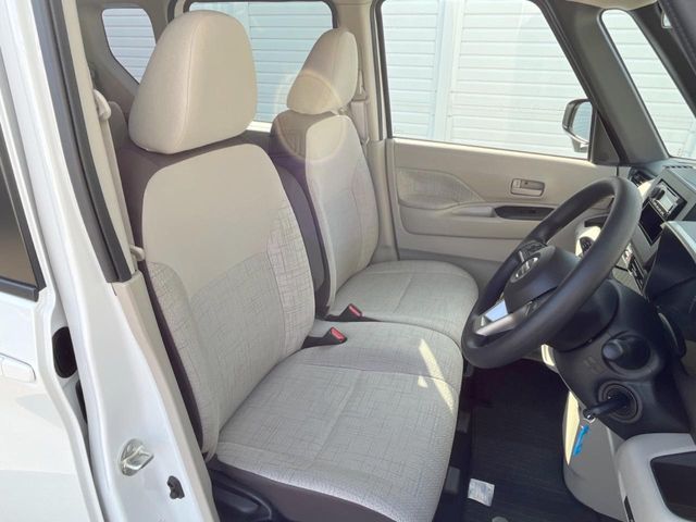 NISSAN ROOX 2023 Image 31