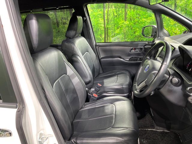 TOYOTA NOAH 2018 Image 31