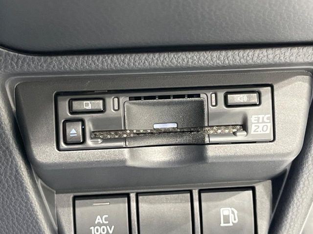 TOYOTA PRIUS 2024 Image 31