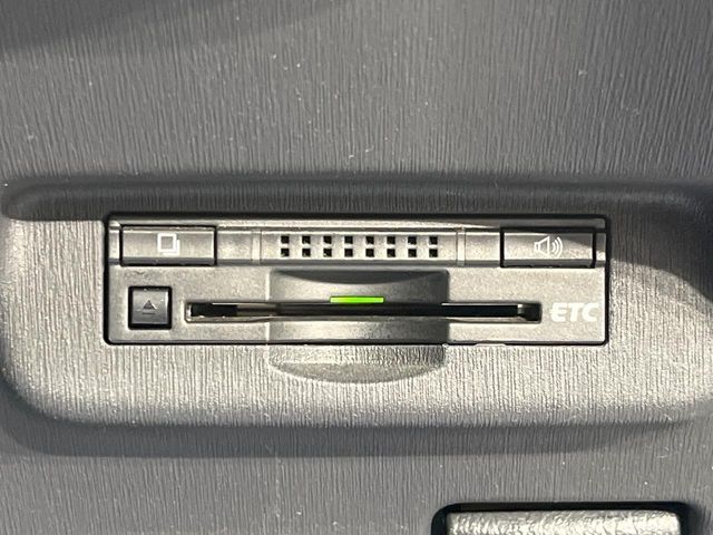 TOYOTA PRIUS 2015 Image 31