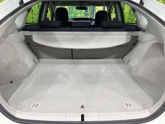 TOYOTA PRIUS 2015 Image 31