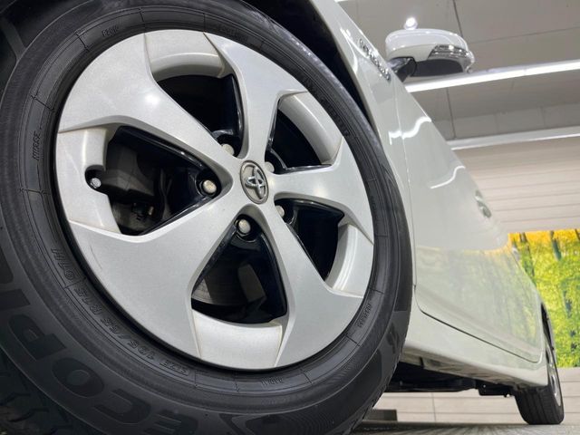 TOYOTA PRIUS 2015 Image 31