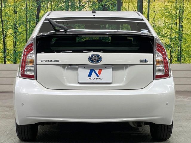 TOYOTA PRIUS 2015 Image 31