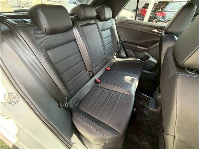 VOLKSWAGEN T-ROC 2022 Image 31