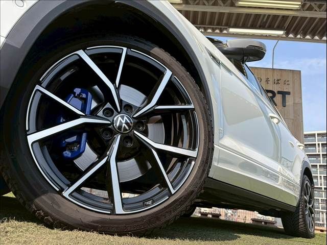 VOLKSWAGEN T-ROC 2022 Image 31