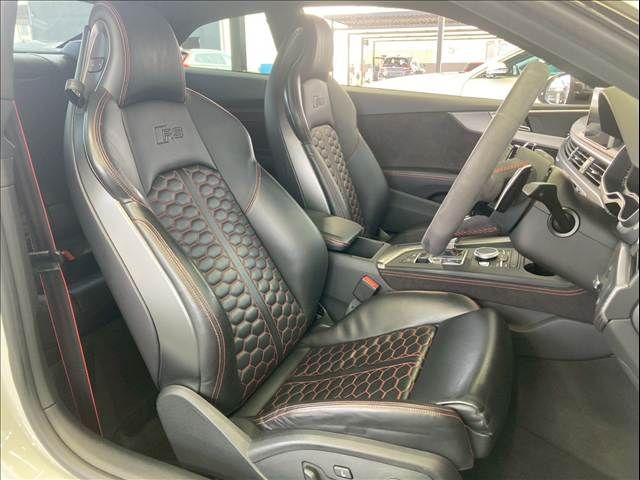 AUDI RS5 2018 Image 31