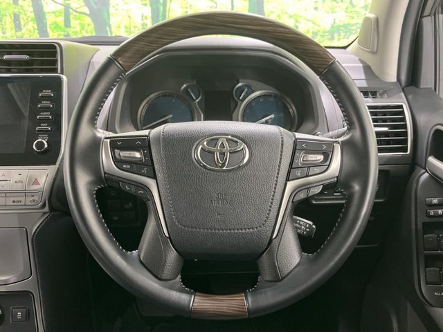 TOYOTA LANDCRUISER PRADO 2023 Image 31