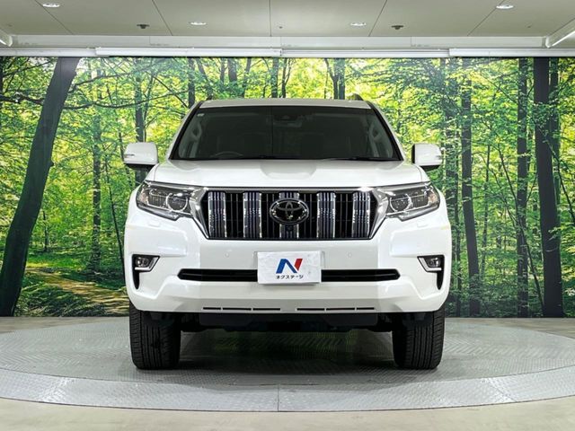 TOYOTA LANDCRUISER PRADO 2023 Image 31