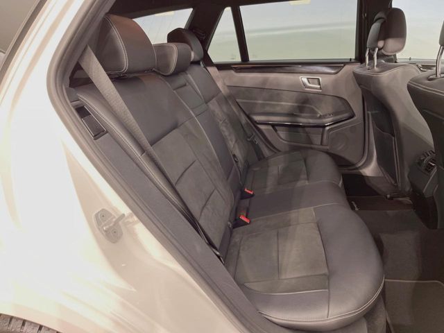 MERCEDES BENZ E CLAS 2014 Image 31