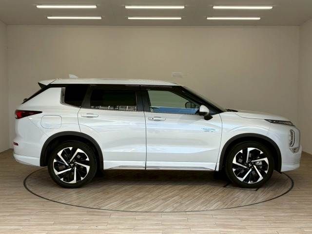 MITSUBISHI OUTLANDER PHEV 2022 Image 31