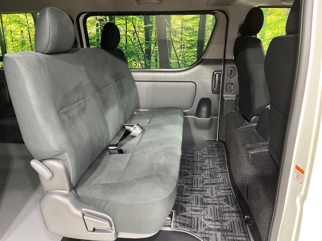 TOYOTA HIACE VAN 4WD 2025 Image 31