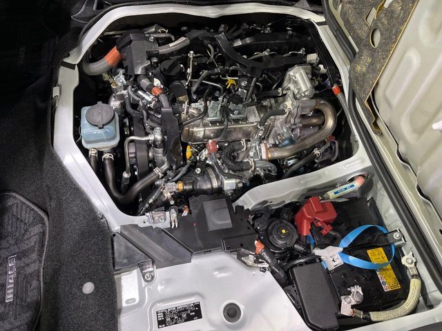 TOYOTA HIACE VAN 4WD 2025 Image 31