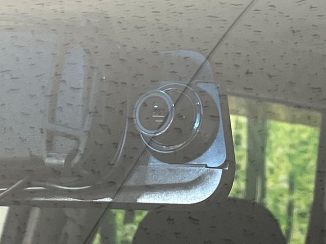 DAIHATSU MOVE CUSTOM 4WD 2013 Image 31