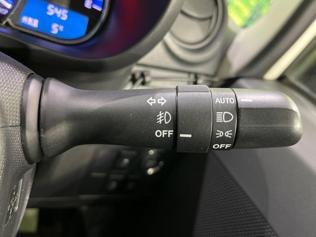 DAIHATSU MOVE CUSTOM 4WD 2013 Image 31