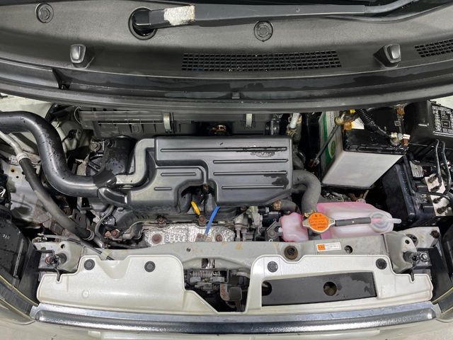 DAIHATSU MOVE CUSTOM 4WD 2013 Image 31