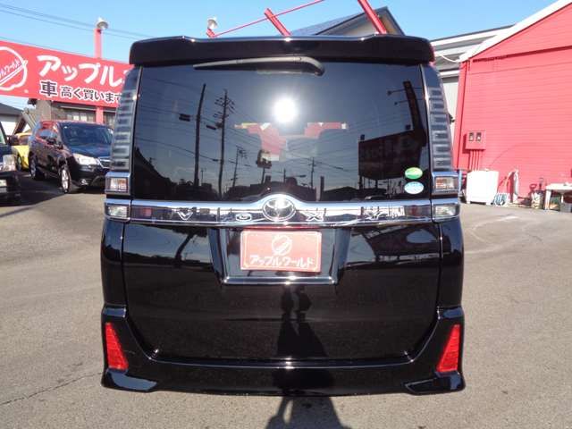 TOYOTA VOXY 2018 Image 31