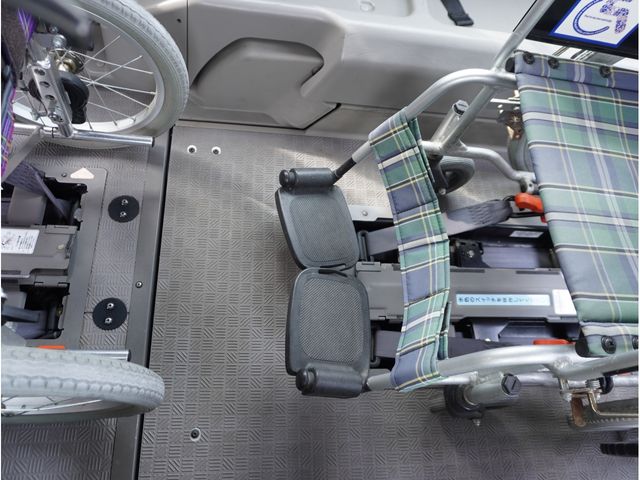 NISSAN NV350 CARAVAN 1.15T 2020 Image 31