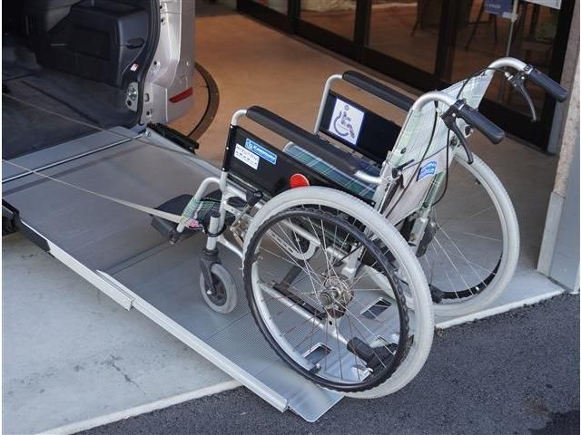 TOYOTA NOAH HYBRID 2025 Image 31