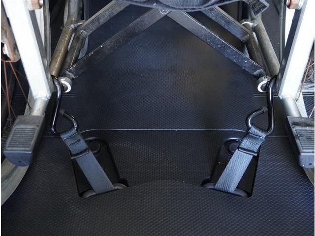 TOYOTA NOAH HYBRID 2025 Image 31