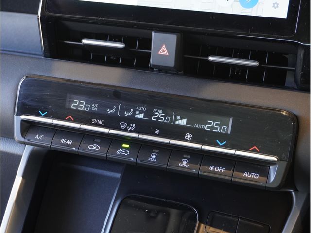 TOYOTA NOAH HYBRID 2025 Image 31